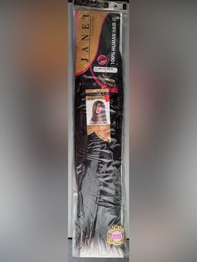 Janet Collection. 100% human hair. New yaky.